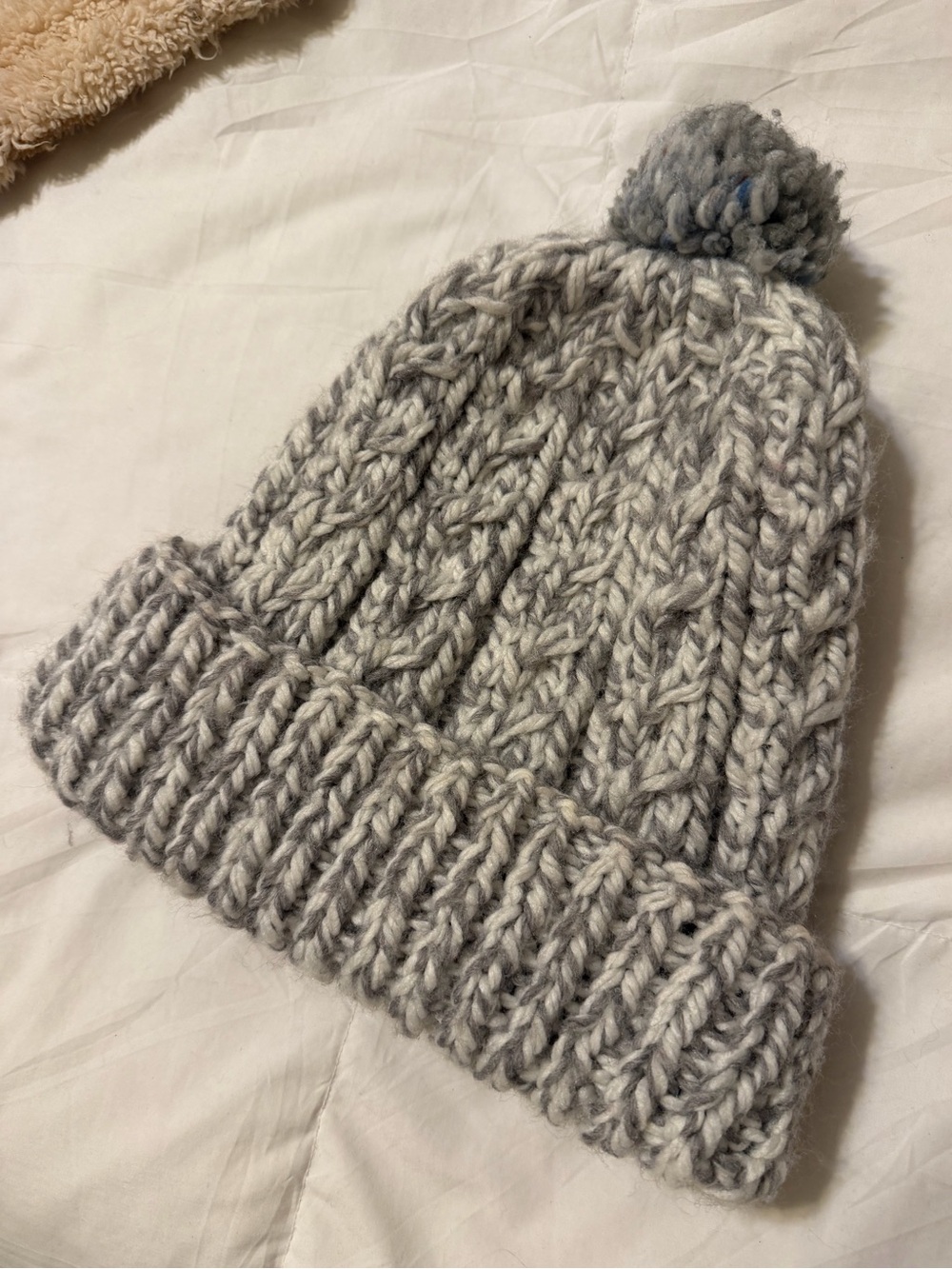 Vintage Chunky Hand Knit Pom Beanie in Light Gray